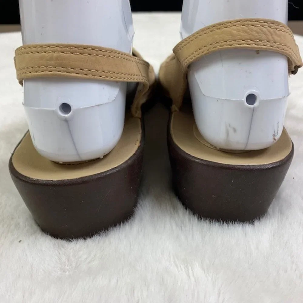I Love Comfort Aylwin Leather‎ Slingback Hook and Loop Sandals, size 8.5